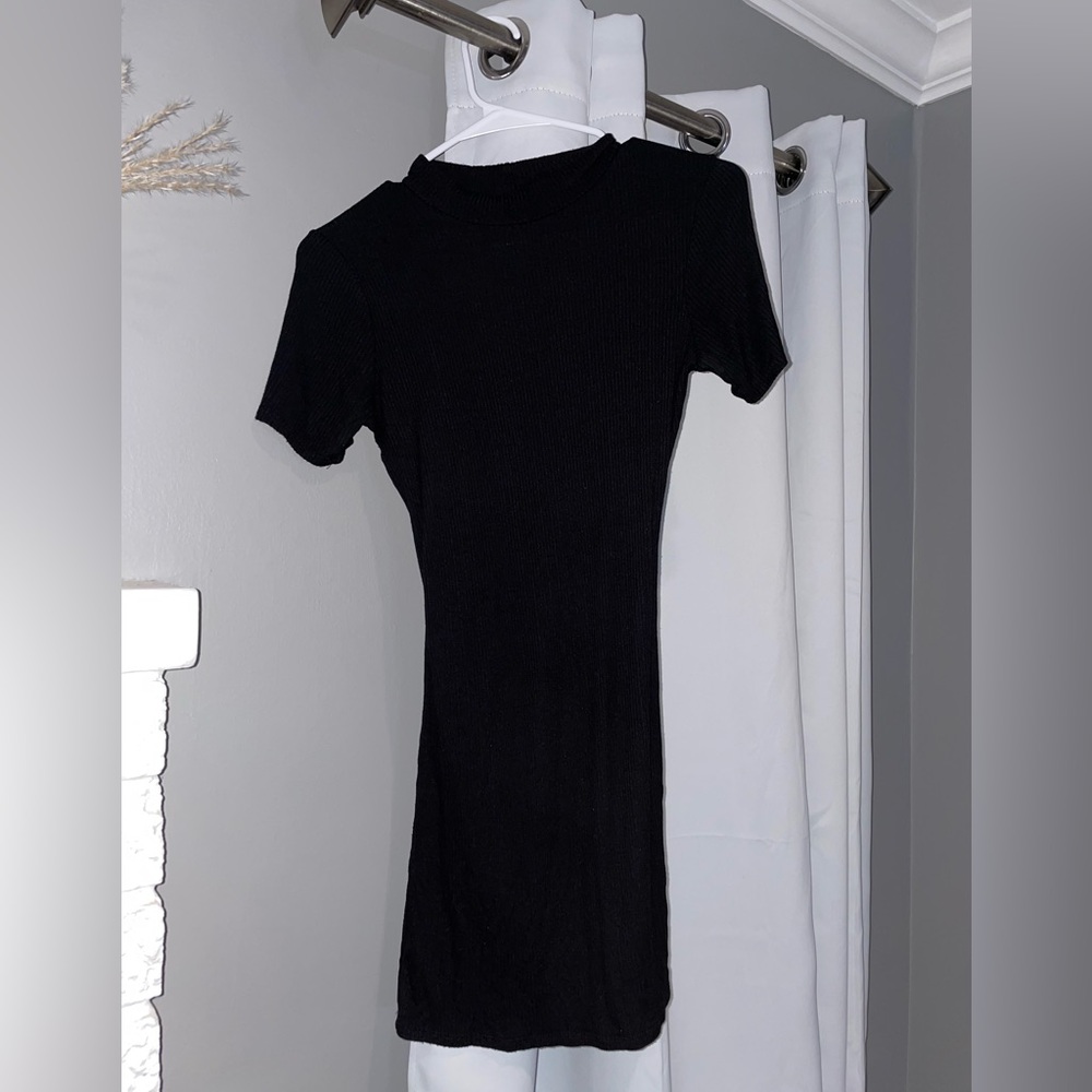 Backless Black Dress🖤